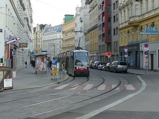 Station Bauernfeldplatz © 2009 by WfGW